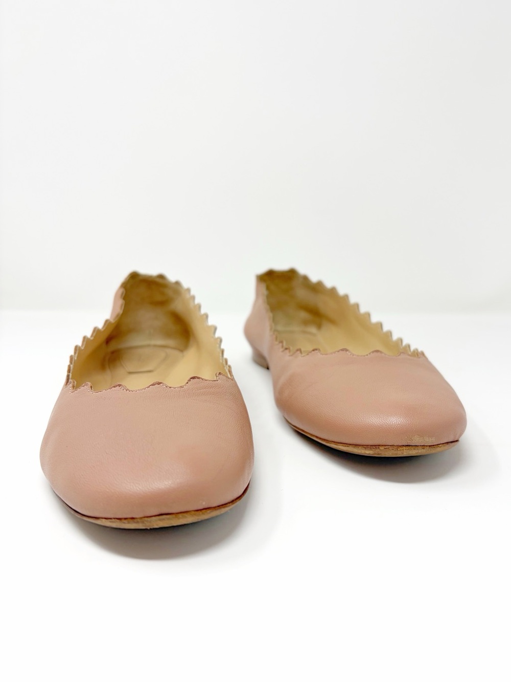 CHLOE Scalloped Ballet Flats in Dusty Pink Size 38 - Picture 3 of 8
